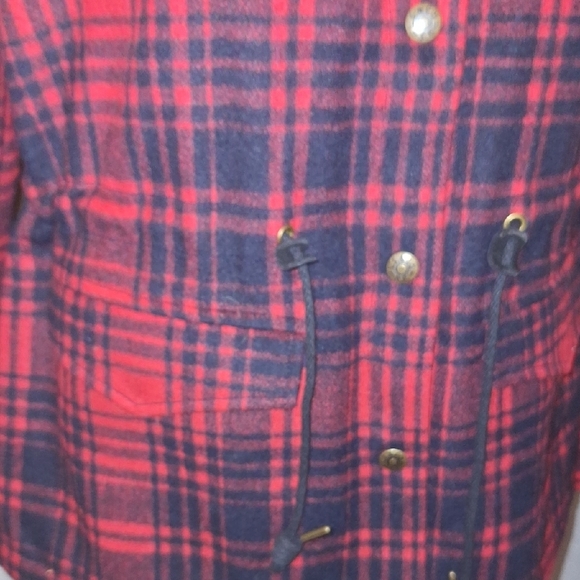 Levi's Women's Red and Black Plaid Utility Jacket - Picture 4 of 8